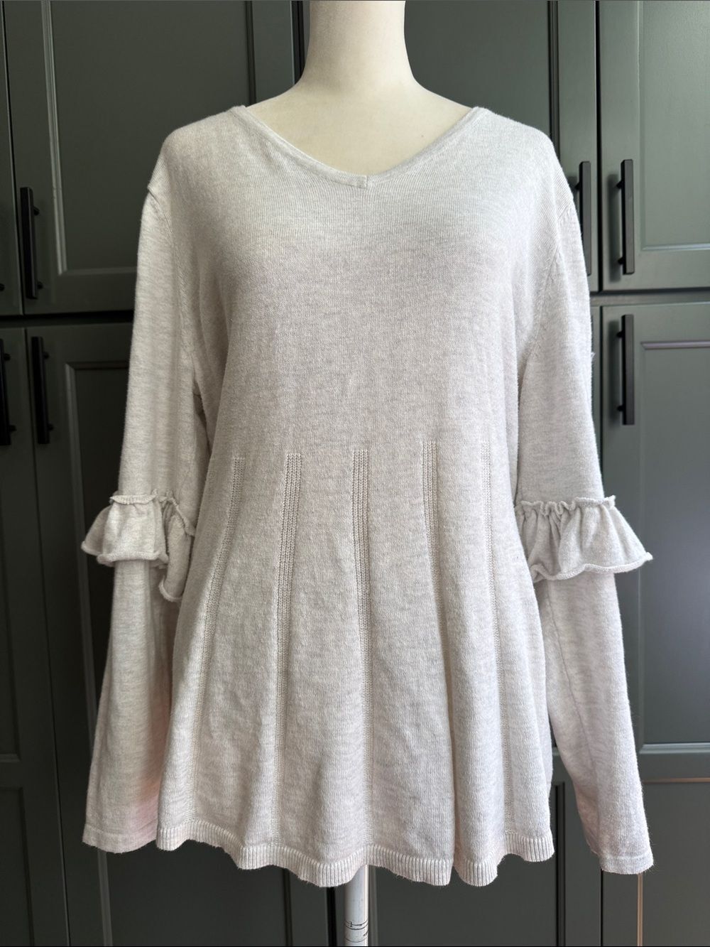 Soft Ruffle-Sleeve V-Neck Sweater Top in heather grey
